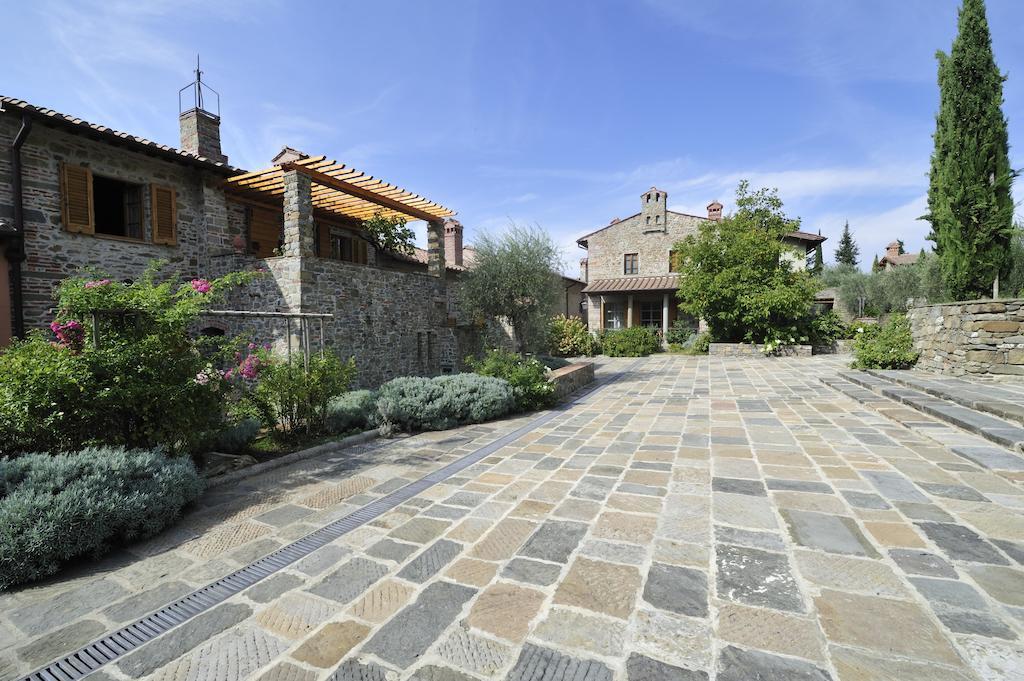 Fattoria Casamora - Suites Pian di Scò エクステリア 写真